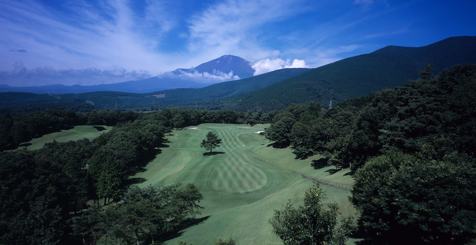 東富士カントリークラブの公式サイトの画像(10/12)
